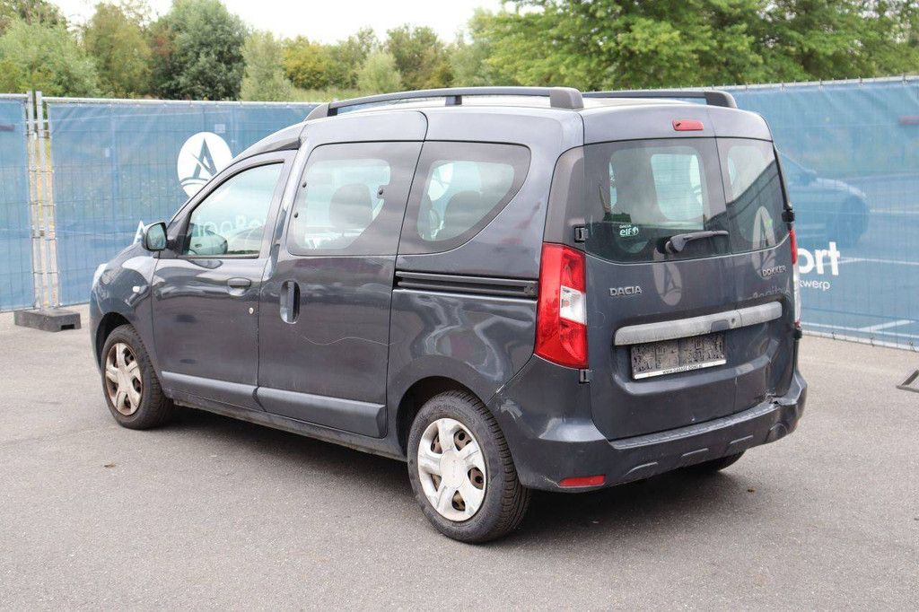 Pkw Dacia Dokker Diesel 90 PS 2013 (Marge)