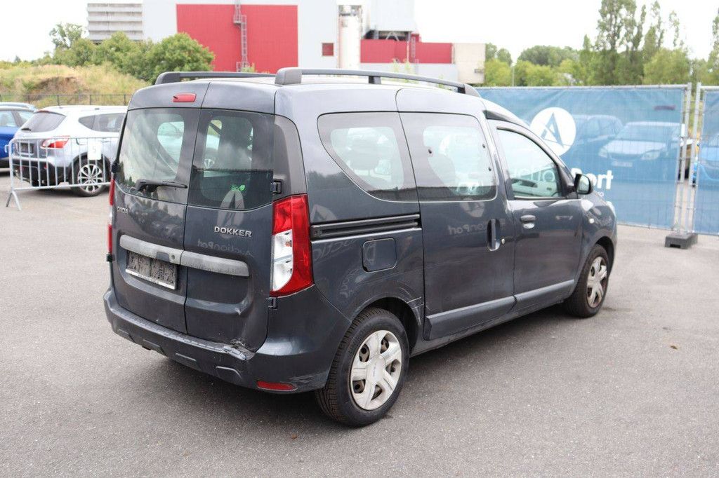 Pkw Dacia Dokker Diesel 90 PS 2013 (Marge)