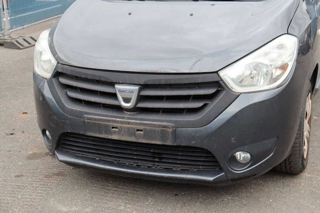 Pkw Dacia Dokker Diesel 90 PS 2013 (Marge)