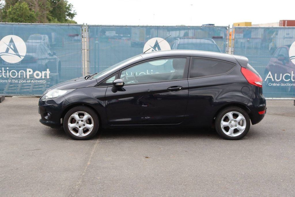 Passenger car Ford Fiesta Petrol 82hp 2010 (Margin)