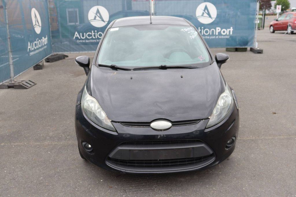 Passenger car Ford Fiesta Petrol 82hp 2010 (Margin)