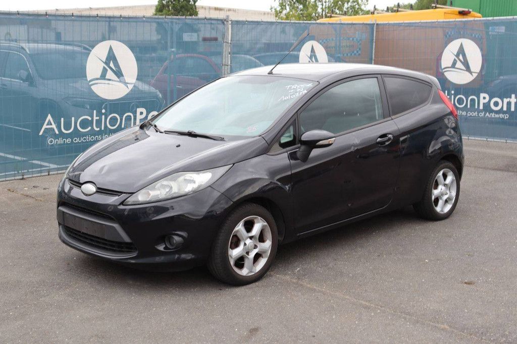 Passenger car Ford Fiesta Petrol 82hp 2010 (Margin)