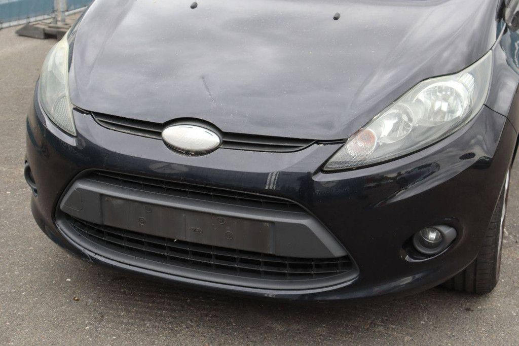 Passenger car Ford Fiesta Petrol 82hp 2010 (Margin)