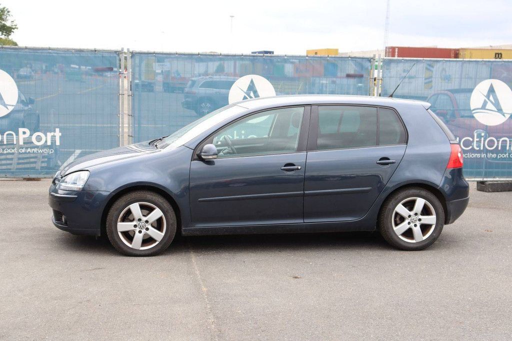 Pkw Volkswagen Golf Benzin 80 PS 2008 (Margin)