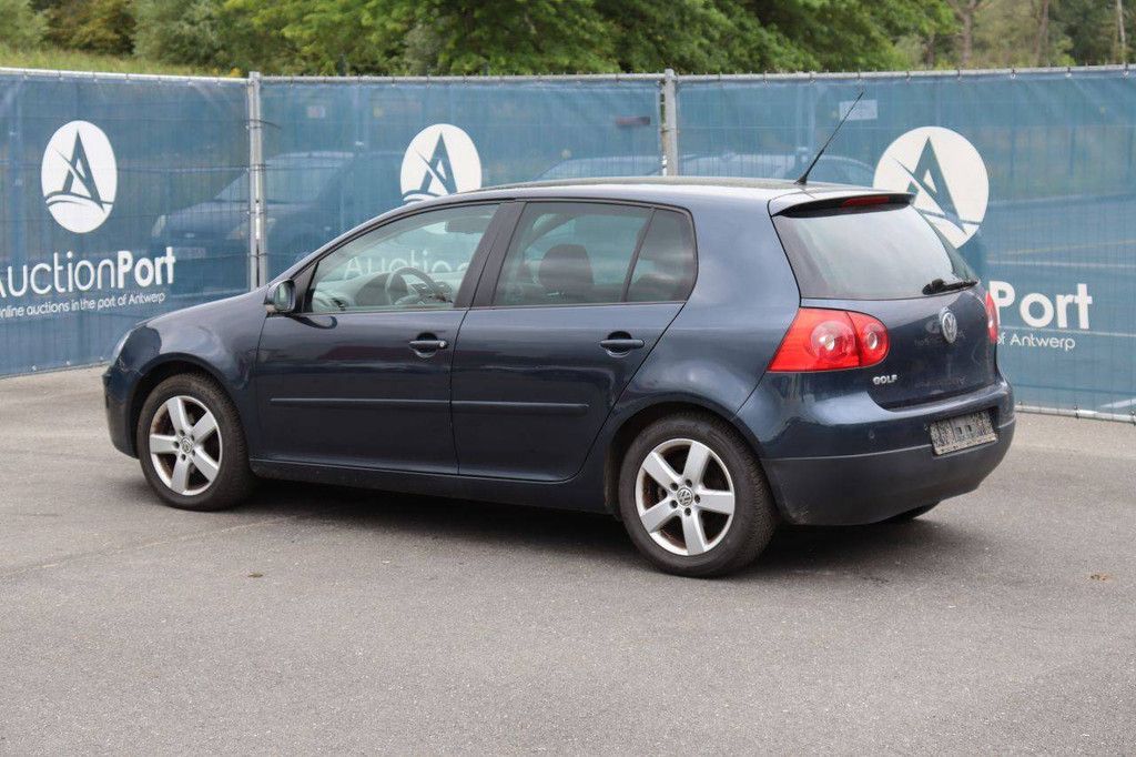 Pkw Volkswagen Golf Benzin 80 PS 2008 (Margin)