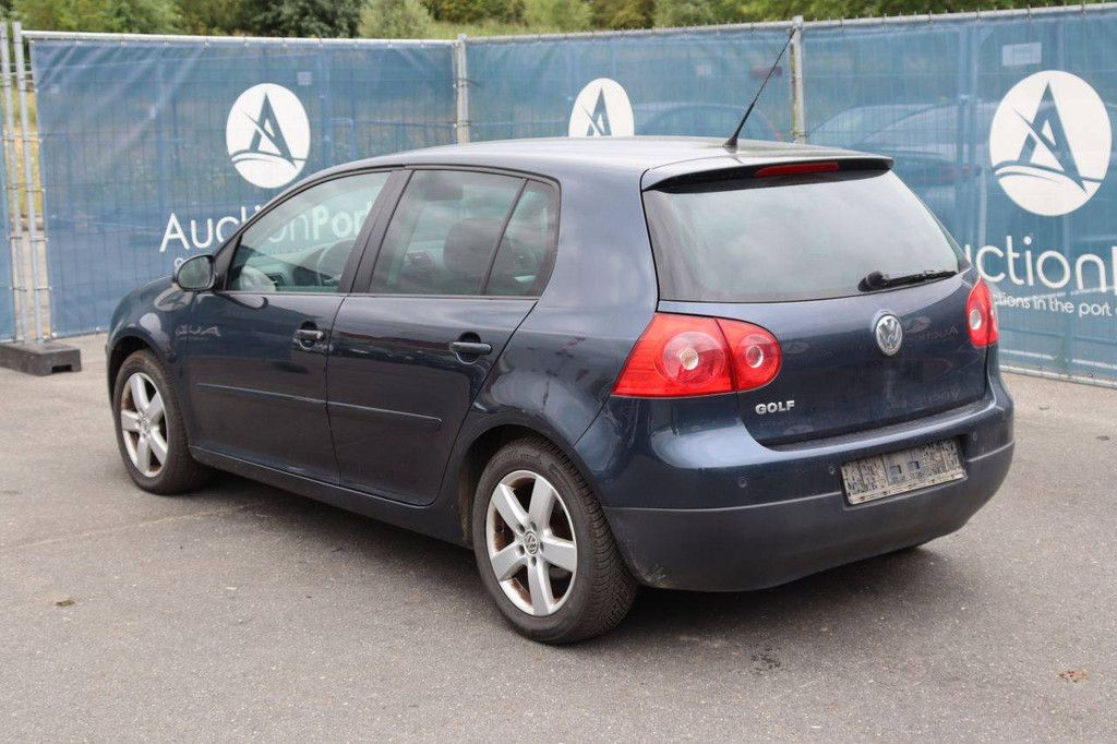 Pkw Volkswagen Golf Benzin 80 PS 2008 (Margin)