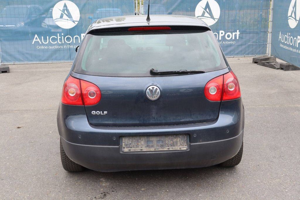 Pkw Volkswagen Golf Benzin 80 PS 2008 (Margin)