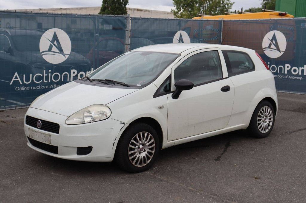 Passenger car Fiat Grande Diesel 70hp 2010 (Margin)
