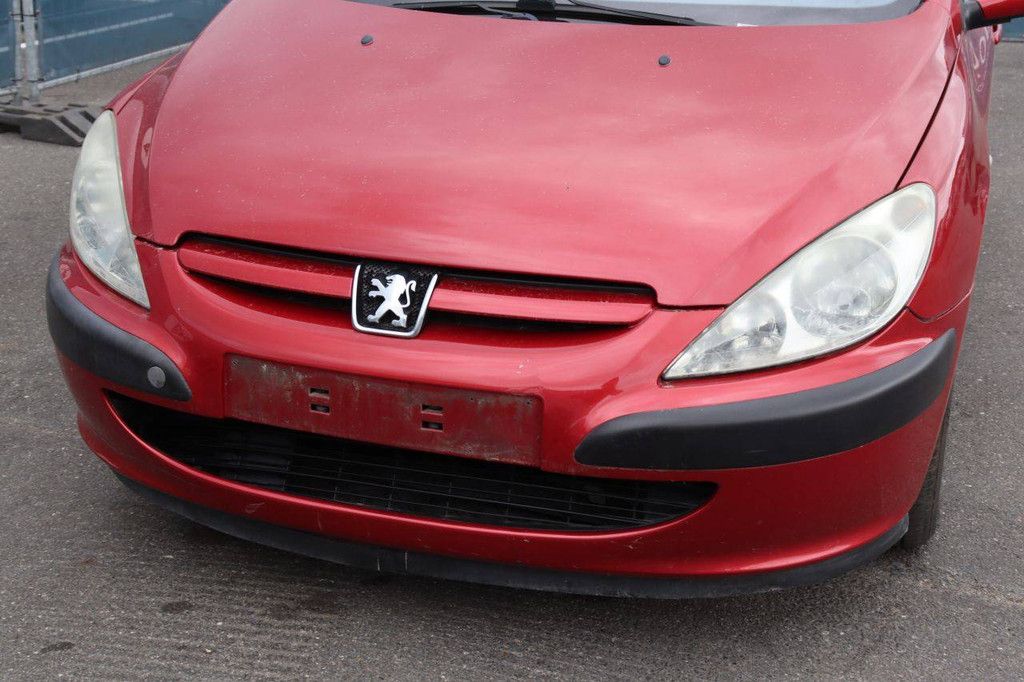 Passenger car Peugeot 307 Petrol 88hp 2003 (Margin)