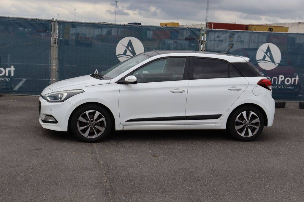 Pkw Hyundai i20 Diesel 75 PS 2015 (Marge)