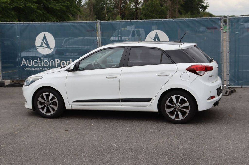 Pkw Hyundai i20 Diesel 75 PS 2015 (Marge)