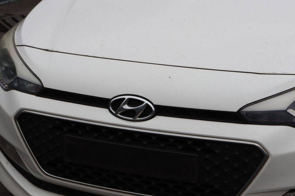 Pkw Hyundai i20 Diesel 75 PS 2015 (Marge)