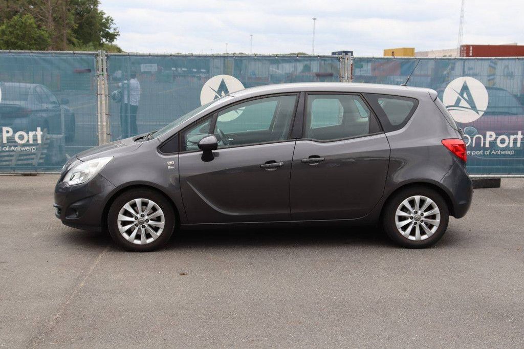 Pkw Opel Corsa Benzin 65 PS 2013 (Margin)