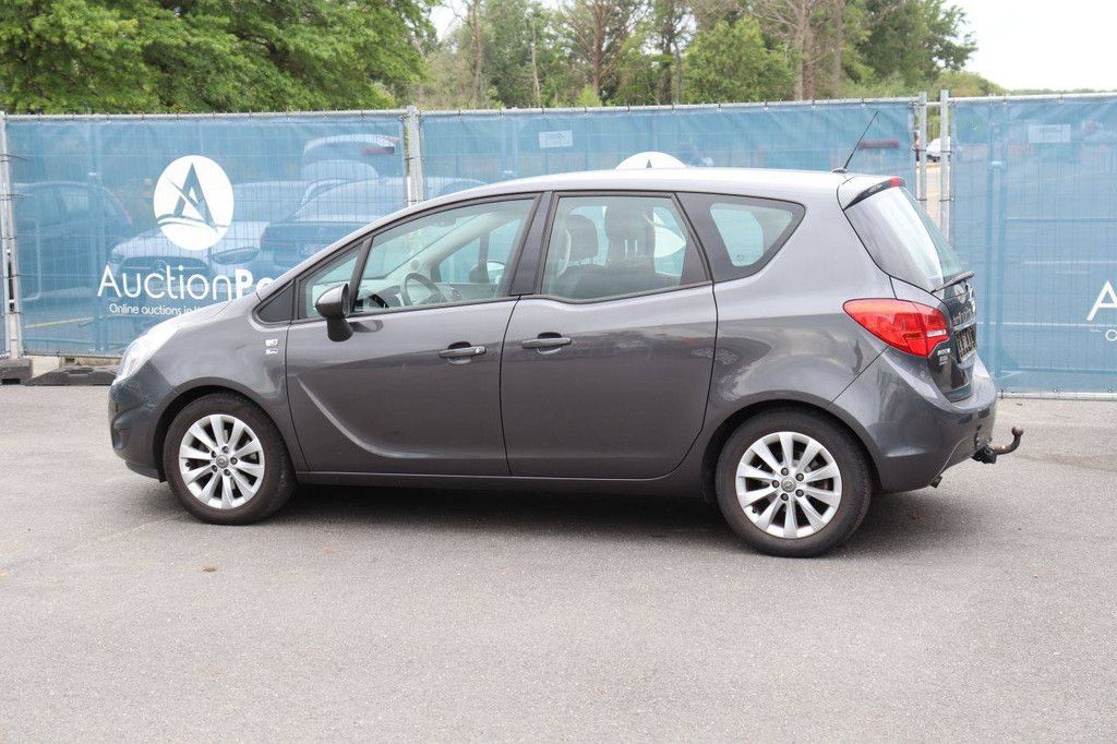 Pkw Opel Corsa Benzin 65 PS 2013 (Margin)