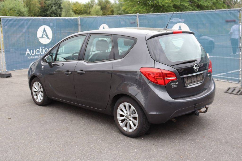Pkw Opel Corsa Benzin 65 PS 2013 (Margin)