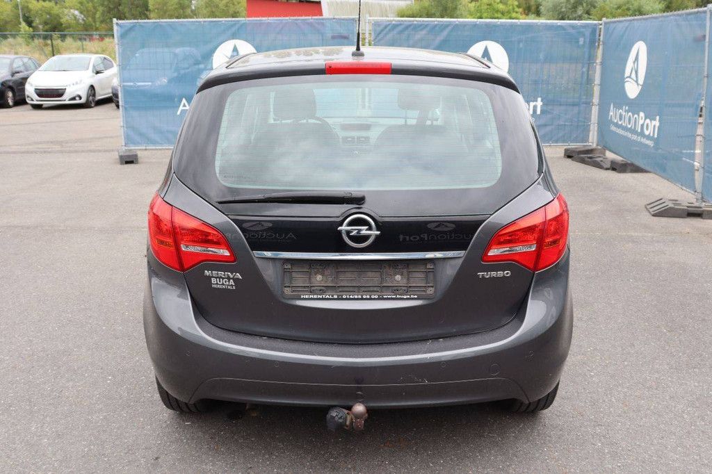 Pkw Opel Corsa Benzin 65 PS 2013 (Margin)