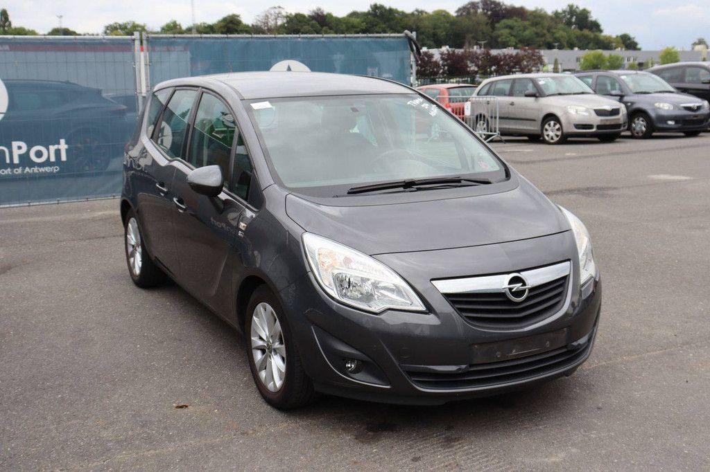 Pkw Opel Corsa Benzin 65 PS 2013 (Margin)