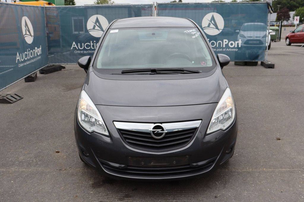 Pkw Opel Corsa Benzin 65 PS 2013 (Margin)
