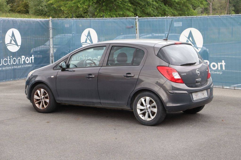 Pkw Opel Corsa Benzin 85 PS 2014 (Margin)