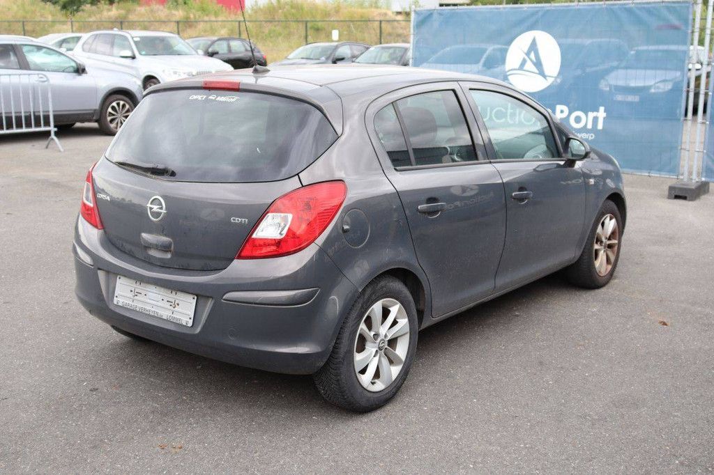 Pkw Opel Corsa Benzin 85 PS 2014 (Margin)