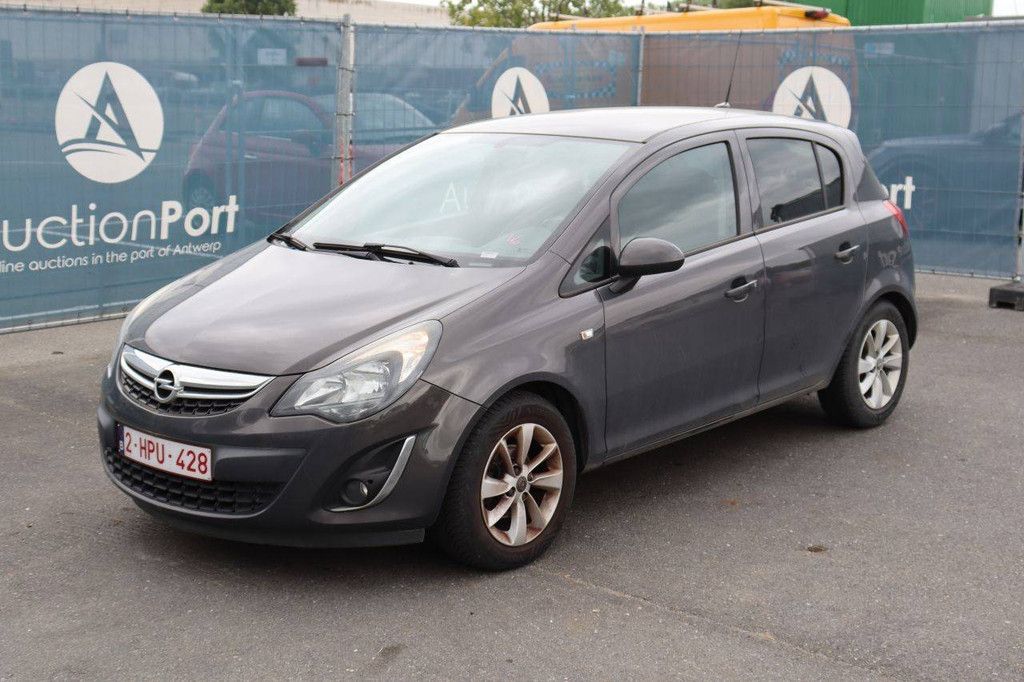 Pkw Opel Corsa Benzin 85 PS 2014 (Margin)