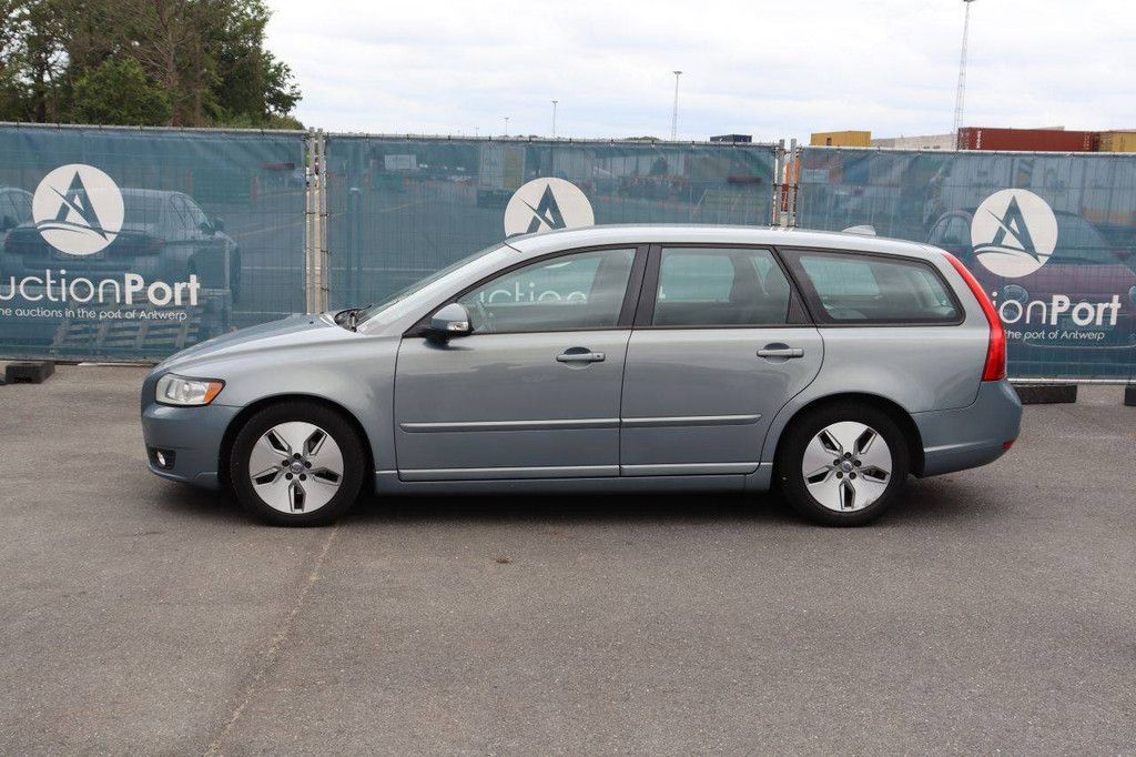 Pkw Volvo V50 Diesel 115 PS 2011 (Margin)