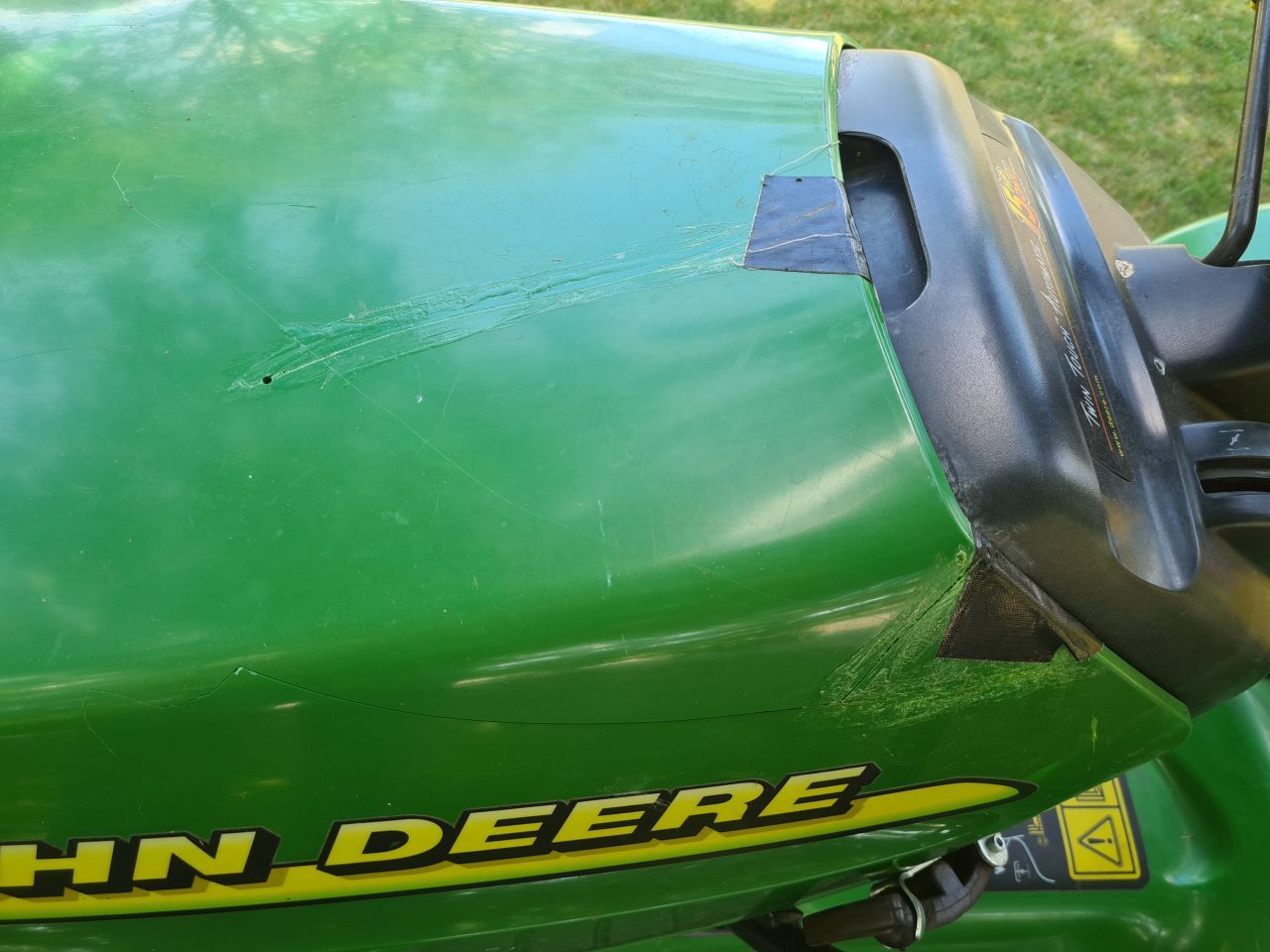 John Deere LTR 155 zitmaaier met opvangbak hydrostaat
