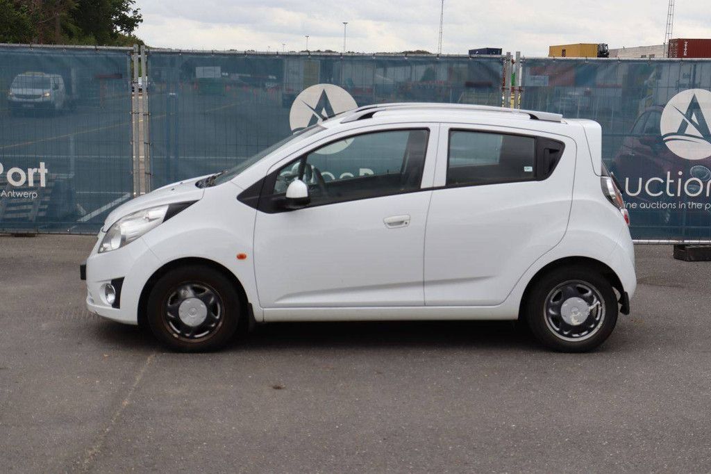 Passenger car Chevrolet Spark Petrol 68hp 2010 (Margin)