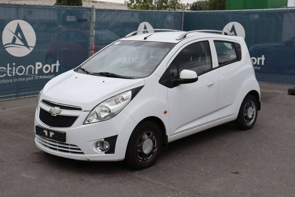 Passenger car Chevrolet Spark Petrol 68hp 2010 (Margin)