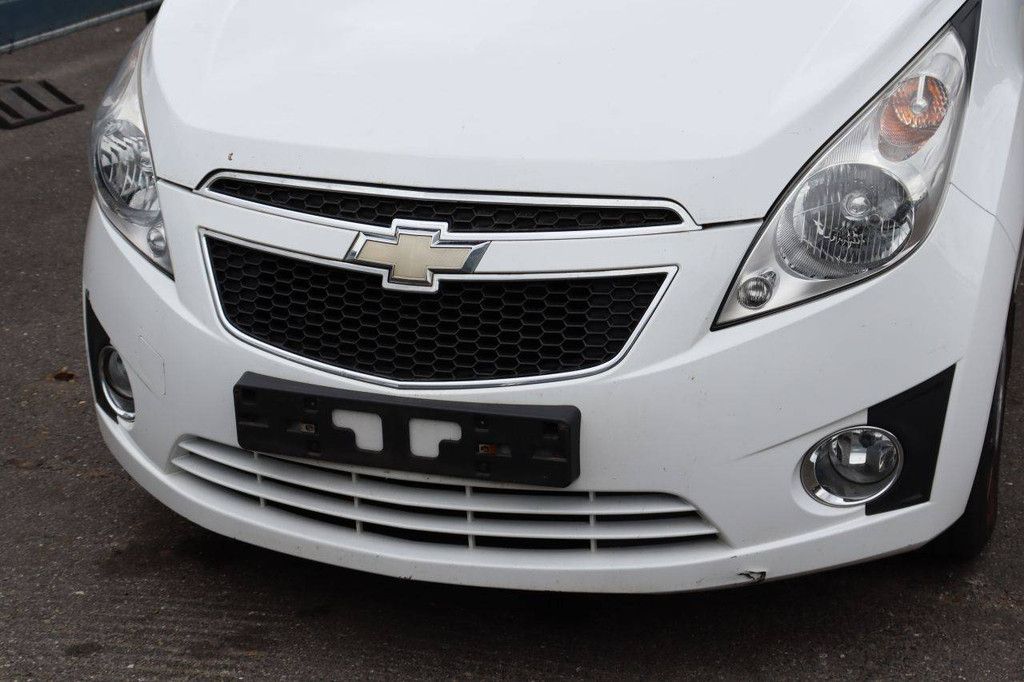 Passenger car Chevrolet Spark Petrol 68hp 2010 (Margin)