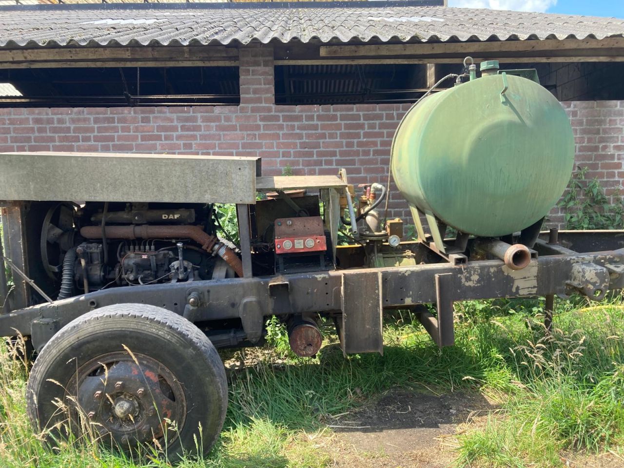 Pompset Daf 615 met caprari pomp