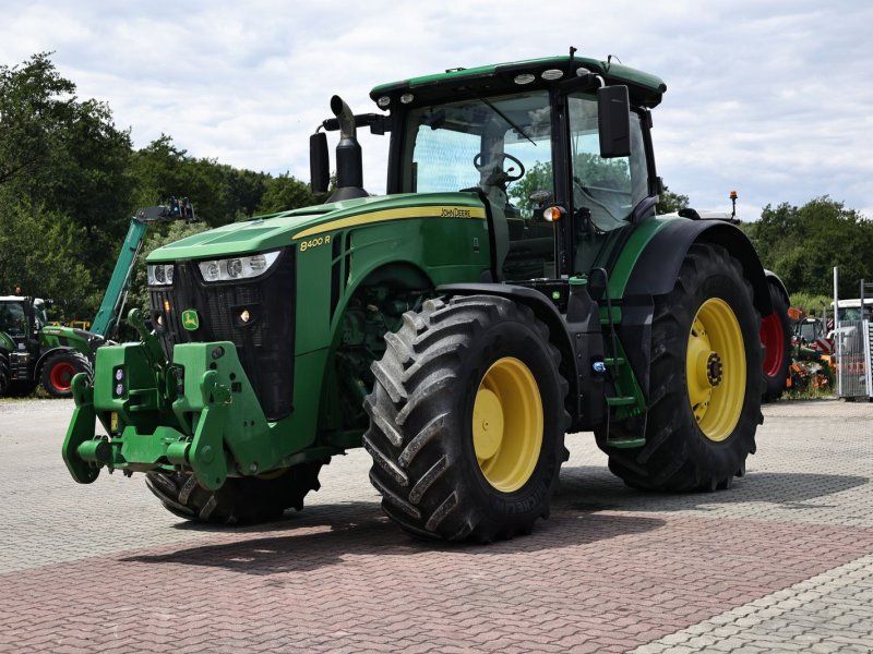 John Deere 8400R