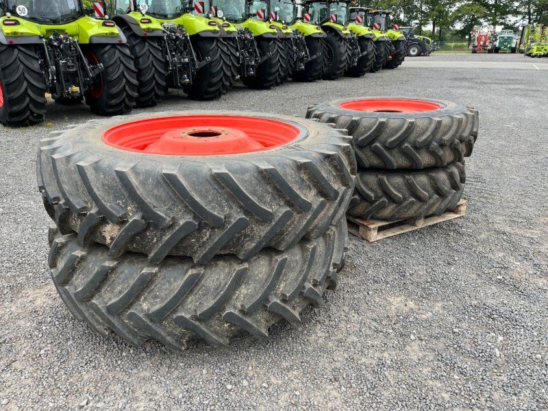 Alliance CLAAS ARION 660, Pflegeräder, 18.4R46, 420/85R34, Spur 2,25 m
