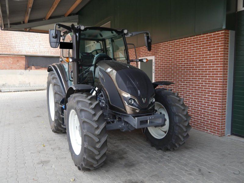 Valtra A105 H4