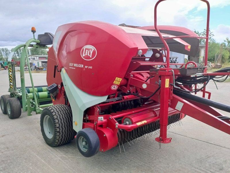 Lely Welger RP245 + Elho 1820 Inliner