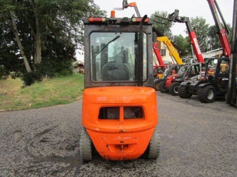 Doosan D25S-5Tripl-Freihub 4,75m + Seitenschieber