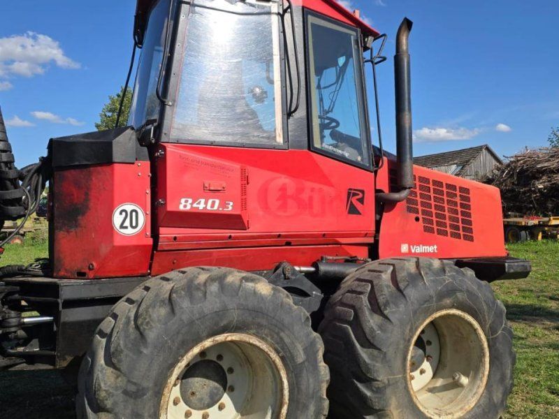 Komatsu 840.3