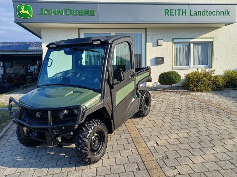 John Deere Gator XUV 865M