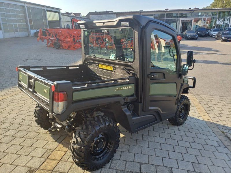 John Deere Gator XUV 865M