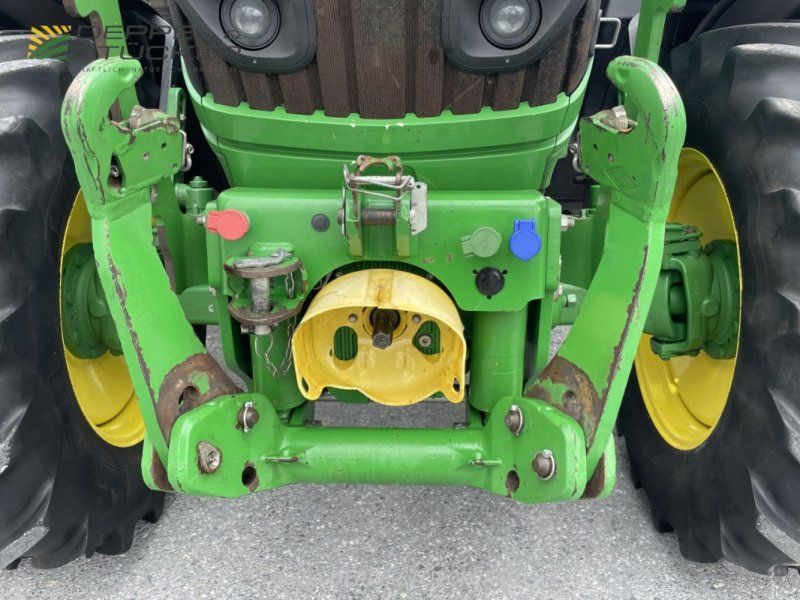 John Deere 6125R