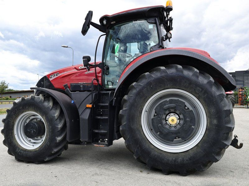 Case IH Optum 250 CVXDrive