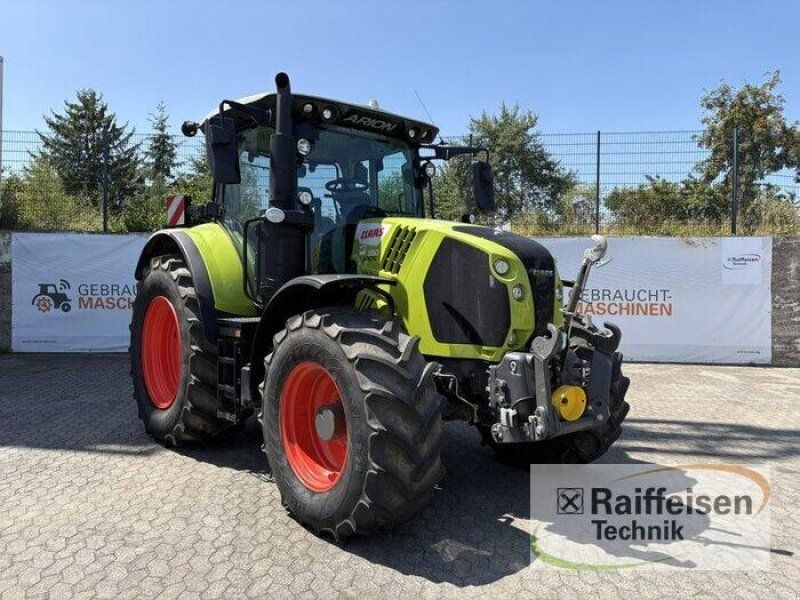 Claas Arion 550