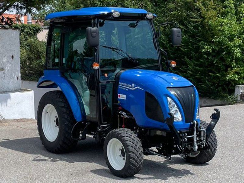 New Holland Boomer 40
