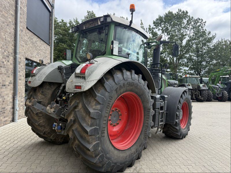 Fendt 933 Vario S4 Profi+