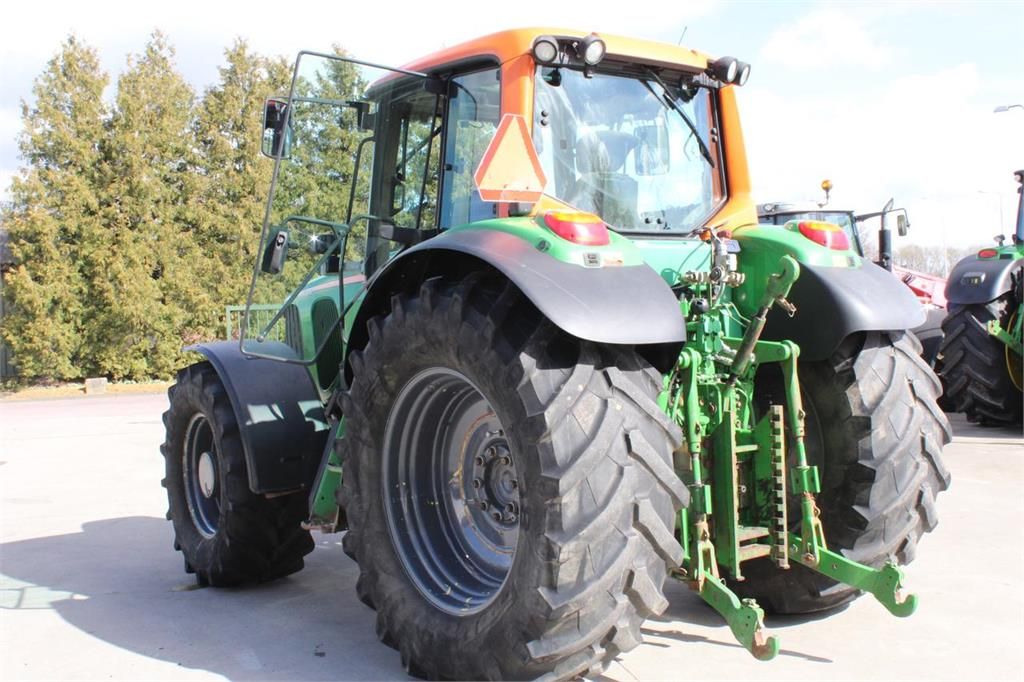 John Deere 6000- 20 6 cyl.