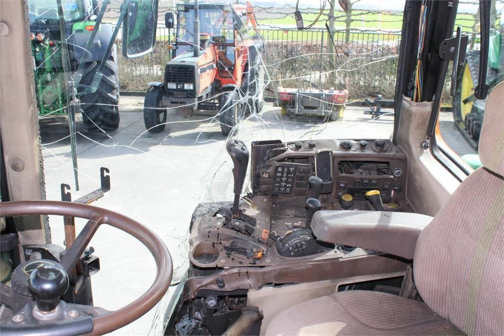 John Deere 6000- 20 6 cyl.