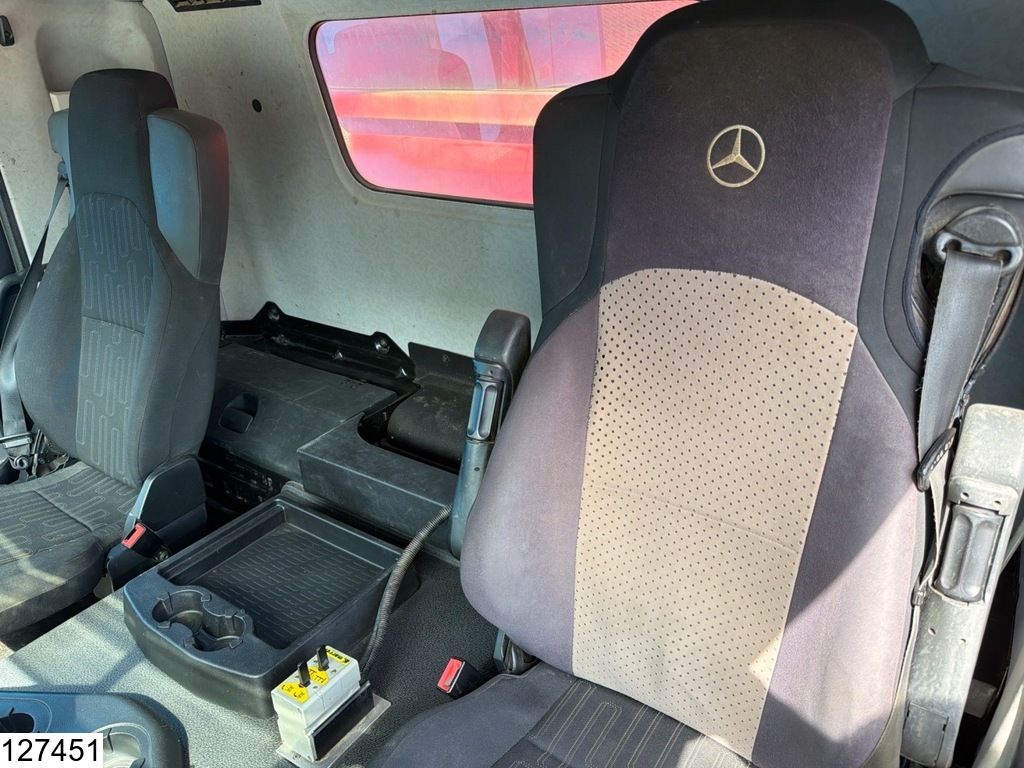 Mercedes Arocs 3243 8x4, EURO 6, Steel suspension, Mayenne