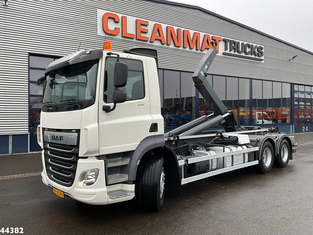 DAF FAS CF 430 Euro 6 VDL 25 Ton haakarmsysteem
