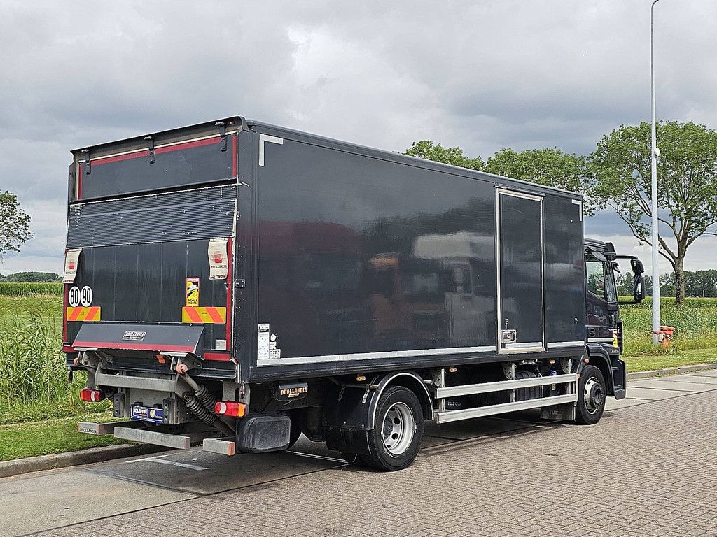 IVECO 120E25 EUROCARGO