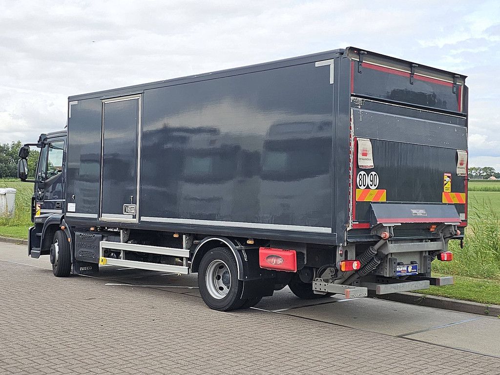 IVECO 120E25 EUROCARGO